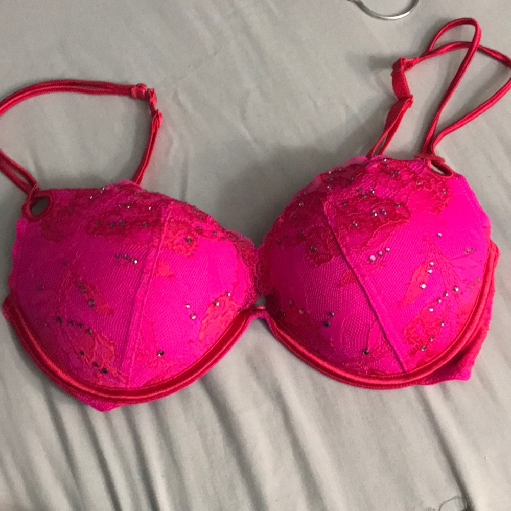 Victoria’s Secret bra